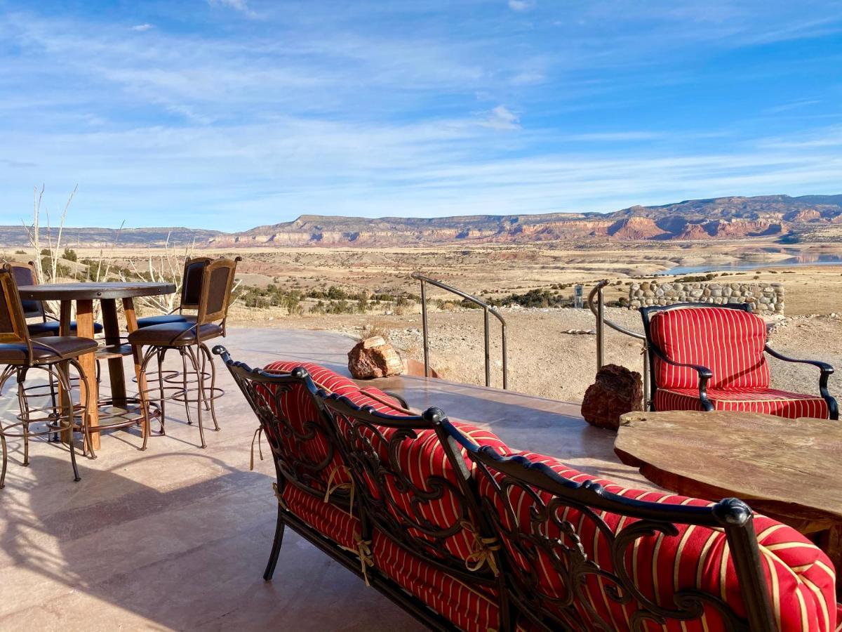 The Grand Hacienda Inn With Breakfast Abiquiu Exterior photo